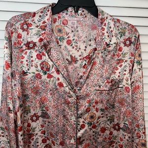 Victoria’s Secret satin sleep shirt M